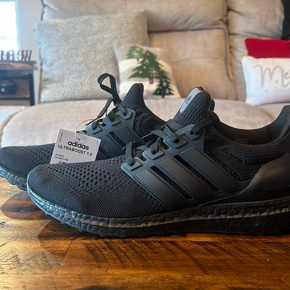 ADIDAS ULTRABOOST 1.0. Men’s 10.5 black. NWT - Picture 1 of 5